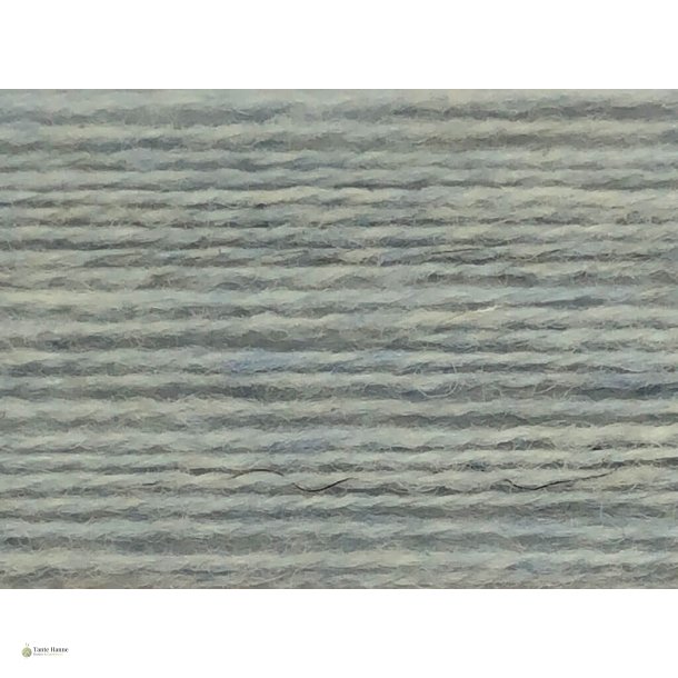 Broderigarn lammeuld 124 Iced