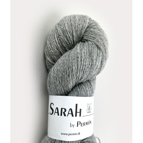 Ufarvet garn Sarah by Permin lys gr� , 50% Merino uld, 50% shetlandsuld  270 m/50 gram