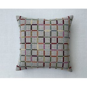 P Kryds pude Broderipakke fra BALDYRE