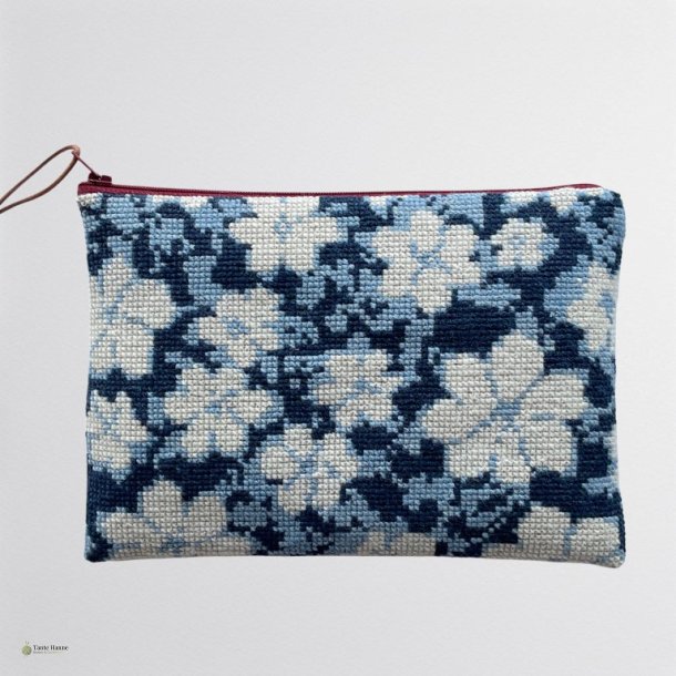 Anemone Clutch Stramaj Broderipakke fra BALDYRE