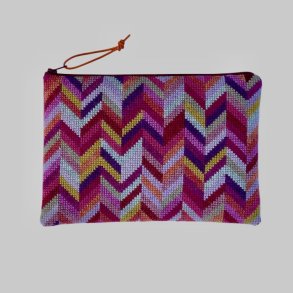 Carmen Clutch stramaj  Broderipakke fra BALDYRE