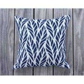 Ud af det bl pude Broderipakke fra BALDYRE