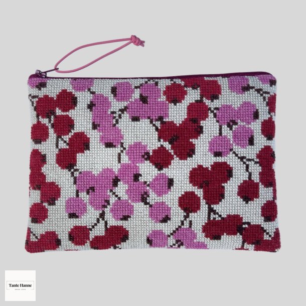 Rysteribs broderi kit til Clutch Stramaj  Broderipakke fra BALDYRE