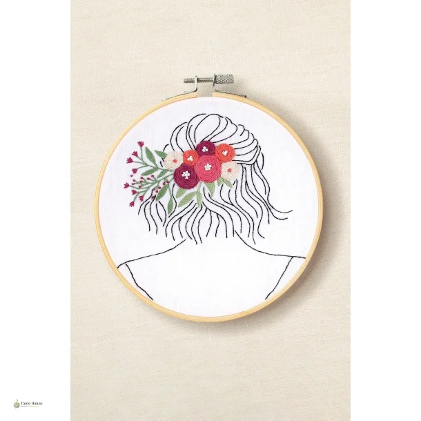 DMC Broderikit Petal and Pearls