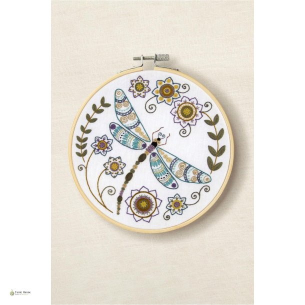 DMC broderikit model DRAGONFLY  18,5 cm
