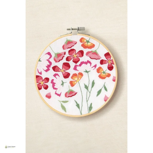 Broderi Kit model Spring Poppies - PUNCH NEEDEL St