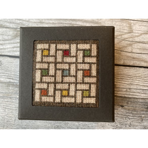 Brun Matrix  i �ske , Broderi Kit - design TanteHanne.dk