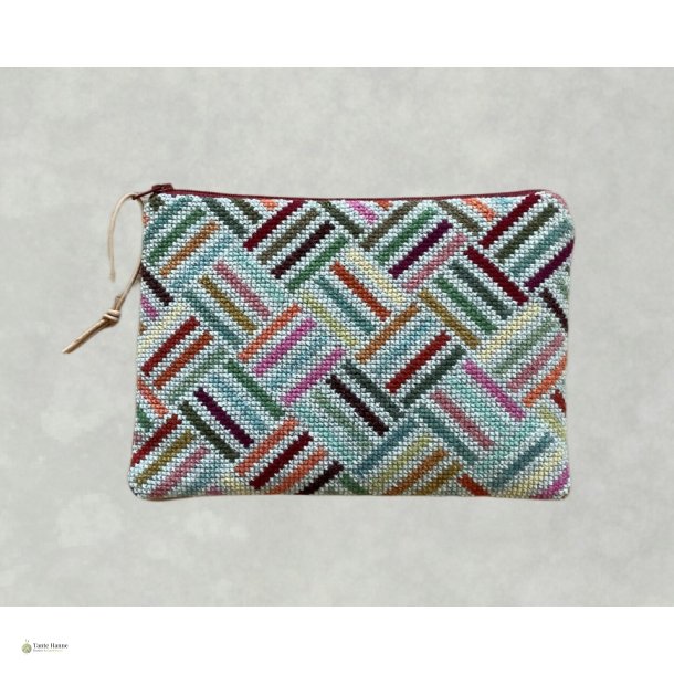 Mimi Clutch Broderipakke fra BALDYRE