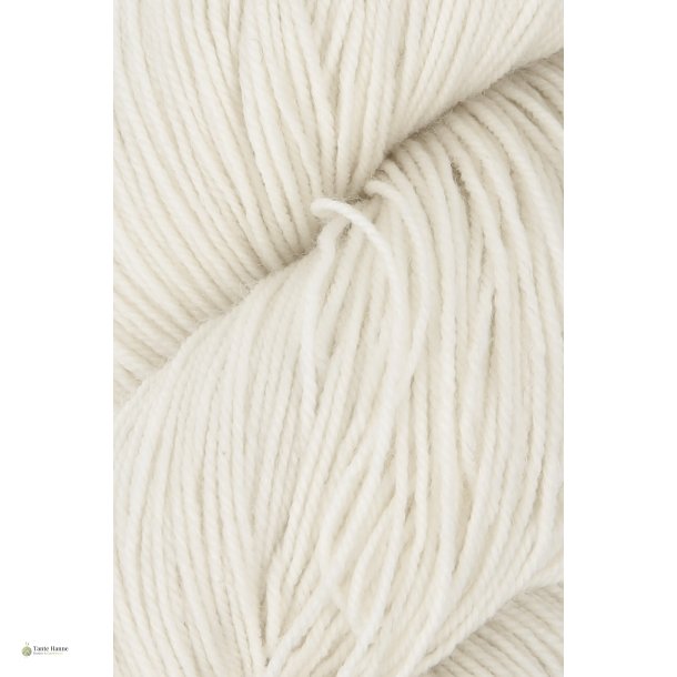 Ufarvet garn RAW 22  Merino ekstra fin 85%, Polyamid 15% , Superwash, 86 m  20 gram