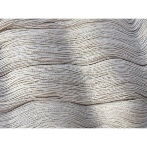 Ufarvet garn Nr. 3, Alpaca - Silke- H�r  400 m/100 gram