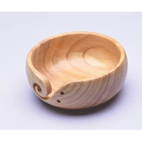 Garn Bowle i lys tr� � 8 x 17 cm 