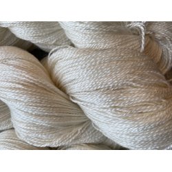 Ufarvet garn Nr. 1 Merino Silke garn 50% uld, 50% silke  Superwash, 600 m/100 gram