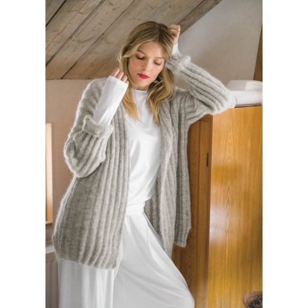 Sjømannens ribjakke strikkeopskrift på damejakke i rib (kun på papir