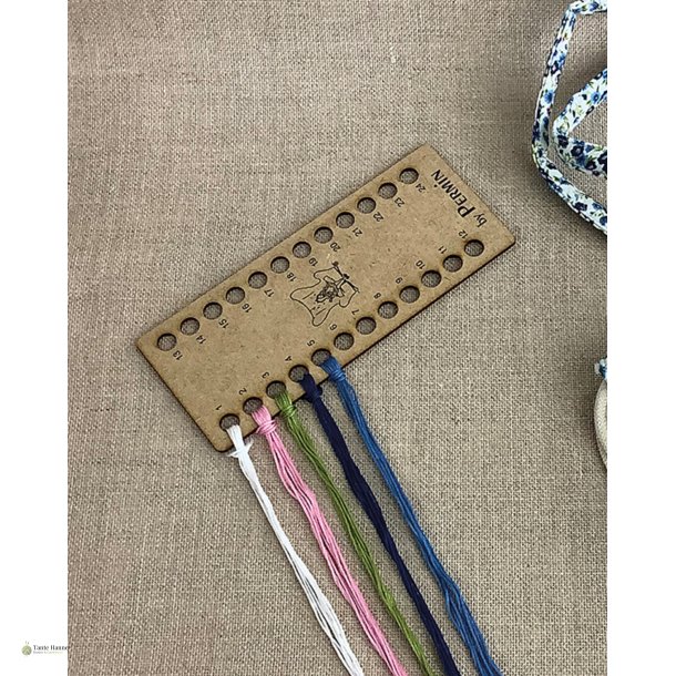 Tr�dholder til dit broderigarn firkant 