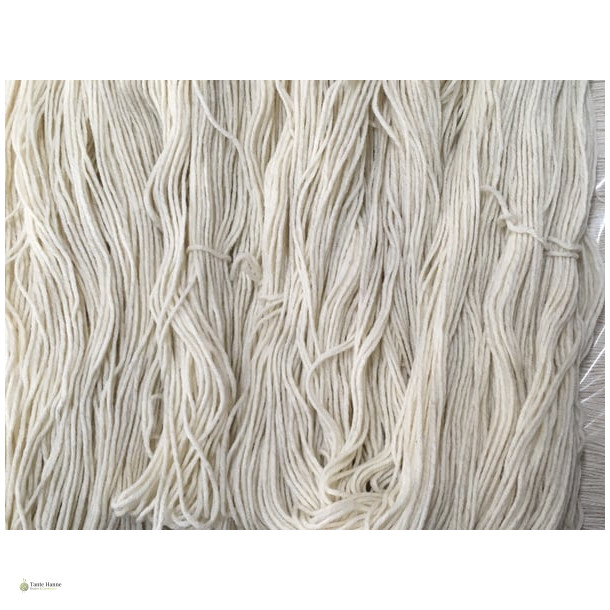 Ufarvet garn nr. 10 Peruvian Highland, 100% uld, 200 m/ 100 gram