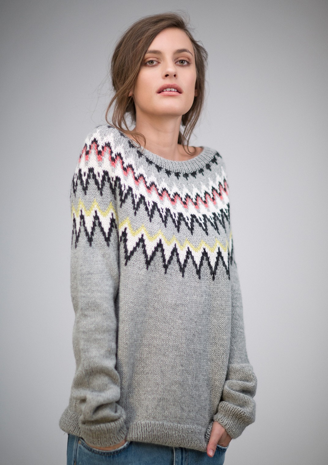 Indtil Lang buket Dame sweater med rundt bærestykke - Gratis PDF opskrift - Bluse - lang ærme  - Tante Hanne