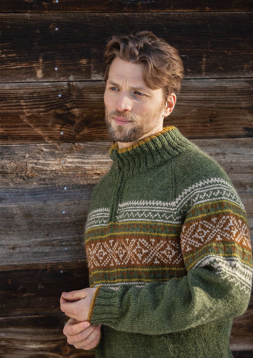 Kobberhaug sweater strikkeopskrift fra Sandnes (papirudgave) Opskriten kan bestilles køb af garn - Herre enkelt opskrifter - Hanne